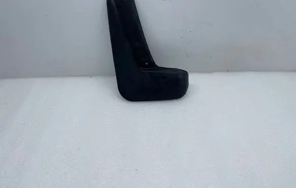 Tesla Model X Front mudguard 7044020121 044020121