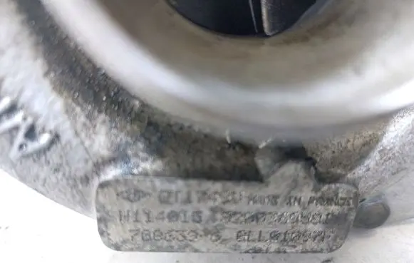 Nissan Primera Turbo 8200369581