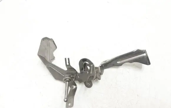 Mercedes-Benz GLE (W166 - C292) other engine part A6421840640 15T344