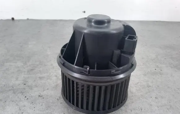 Ford Focus Heater fan/blower 3M5H18456EC