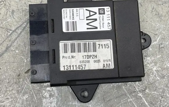Opel Vectra C Door control unit/module 13111457