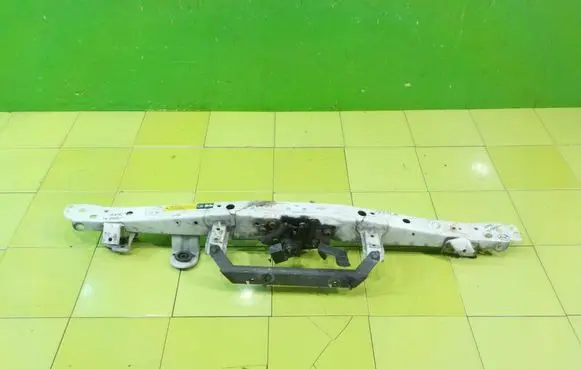 Nissan Juke I F15 Radiator support slam panel 18AB14