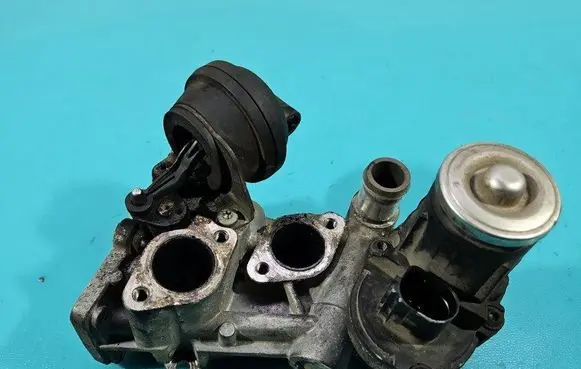 Skoda Superb B6 (3T) EGR valve 0280751016 IMPRK1480373