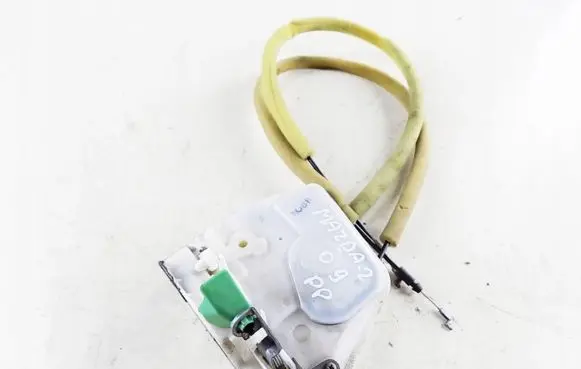 Mazda 2 Front door lock 00g350700