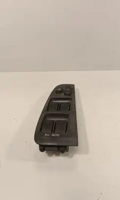 Toyota Avensis T220 Electric window control switch 82802052220