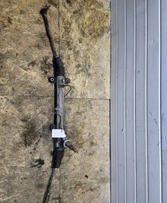 Toyota Avensis T250 Steering rack