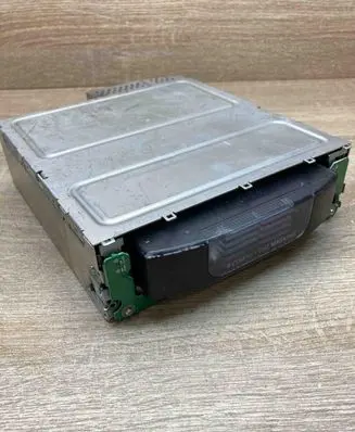 BMW 5 E60 E61 CD/DVD changer 6956939