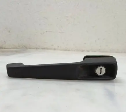 Mercedes-Benz 100 W631 Front door exterior handle