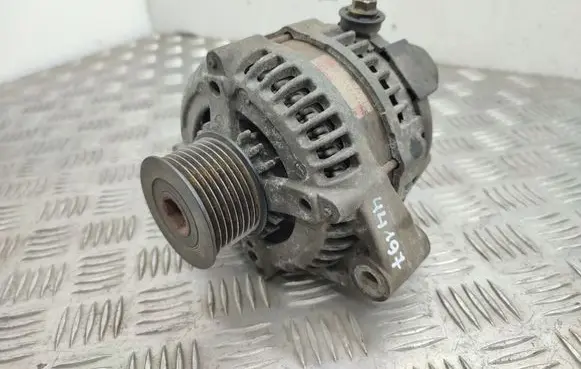 Land Rover Discovery 3 - LR3 Generator/alternator YLE500400