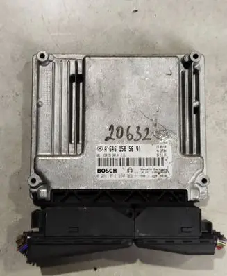 Mercedes-Benz C W203 Engine control unit/module a6461505691 0281012630