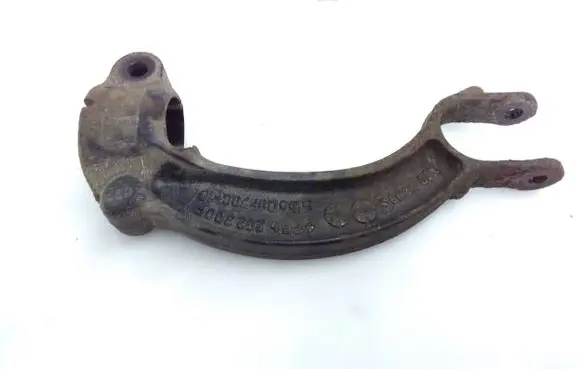 Audi Q5 SQ5 Lower shock absorber bracket 8K0413K