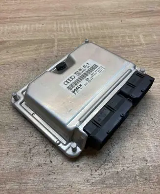 Audi A6 S6 C5 4B Engine control unit/module ECU 8E0907401M 0281011255
