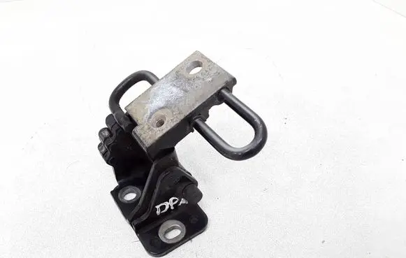 Audi A6 S6 C6 4F Front door lower hinge 8E0831412B