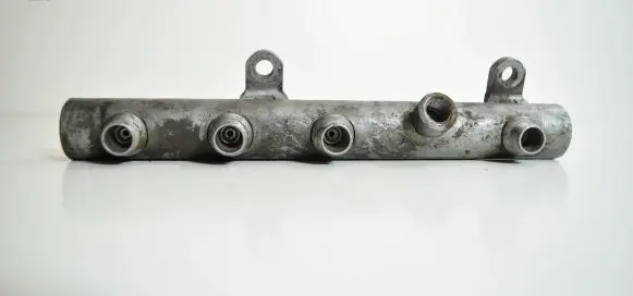 Audi Q7 4L Fuel main line pipe 059130089AB