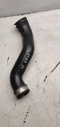 Audi A4 S4 B7 8E 8H Intercooler hose/pipe 8e0145737f