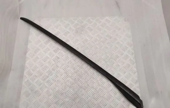 Lexus RX 450H Windshield trim 74L