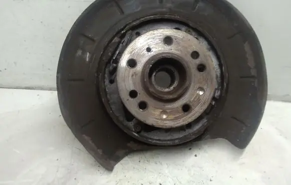 Mercedes-Benz R W251 Rear wheel hub spindle/knuckle 