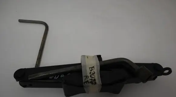 Mazda 6 Lift Jack 
