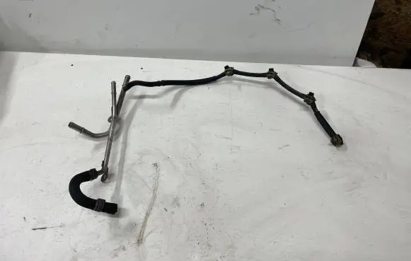 Seat Leon (5F) Fuel line pipe 04L201360