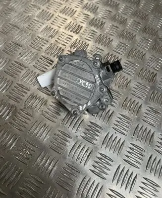 Volvo XC40 Vacuum pump 31316688