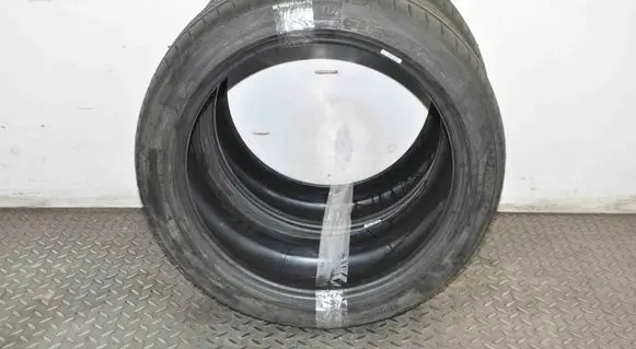 BMW M3 F80 R18 summer tire 25540ZR18