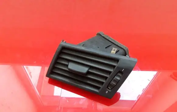 BMW X3 E83 Dashboard side air vent grill/cover trim 3400075