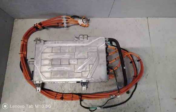 Tesla Model S Voltage converter inverter 105253200D 113492XS1