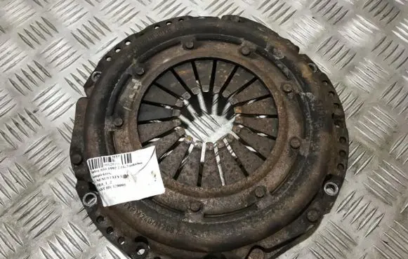 Volvo 850 Pressure plate 