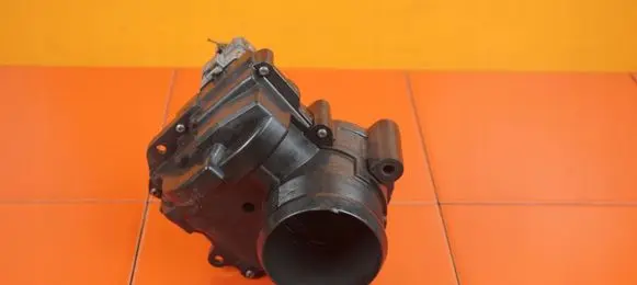Peugeot 207 Throttle body valve A2C39215900 5FY