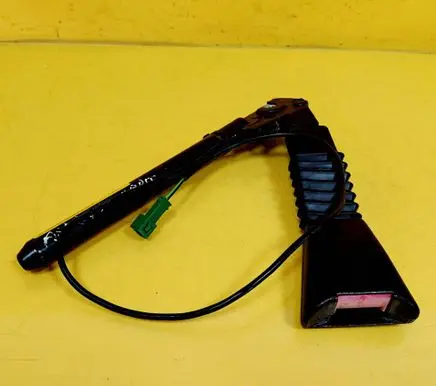 Opel Astra G Front seatbelt buckle 90560655 563086307A