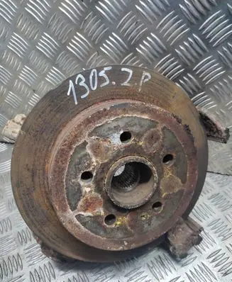 Mercedes-Benz ML W163 Rear wheel hub
