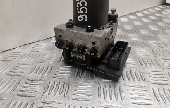 Audi A4 S4 B7 8E 8H ABS Pump 8E0614517AK 0265284336