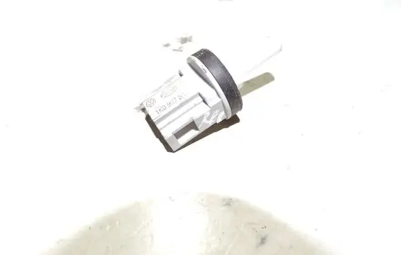 Audi Q7 4L Interior temperature sensor 1K0907543A