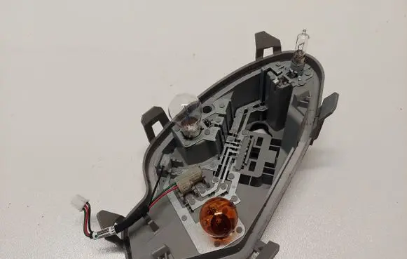Peugeot 508 Tail light bulb cover holder