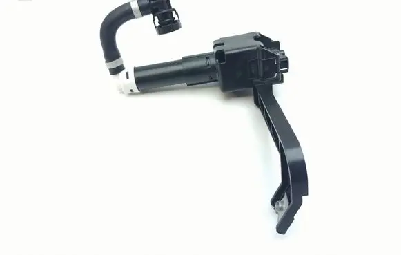 Lexus IS 220D-250-350 Headlight washer spray nozzle 8520753040