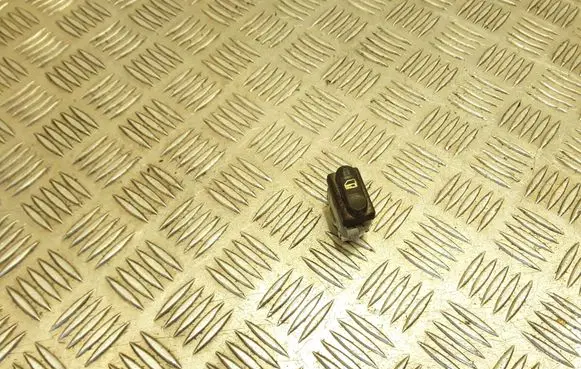 Nissan Qashqai Central locking switch button 2808203