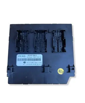 Skoda Octavia Mk2 (1Z) Comfort/convenience module 1K0937086G 5DK00965705