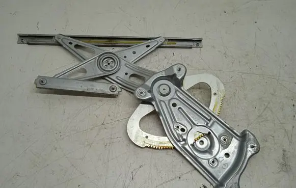 Renault Scenic III - Grand scenic III Front window lifting mechanism without motor 827200006R