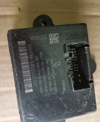 Ford Focus Door control unit/module BV6N14B532BF