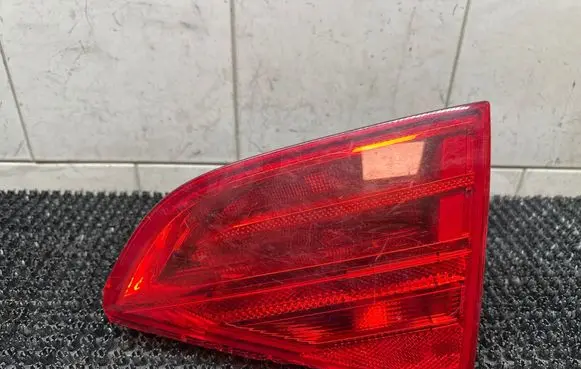Audi A4 S4 B8 8K Tailgate rear/tail lights