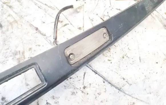 Subaru B9 Tribeca Number plate light