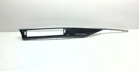 BMW 3 GT F34 Dashboard glove box trim 9231238