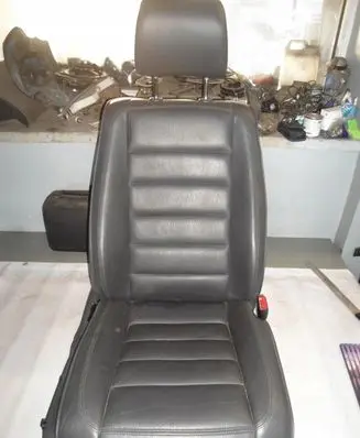 Seat set