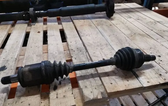 BMW X3 E83 Front driveshaft