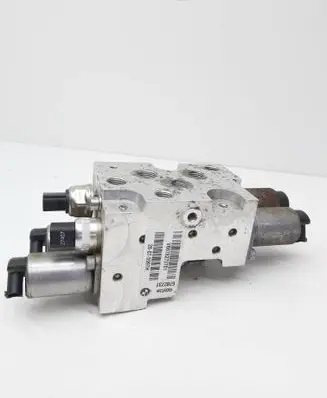 BMW X5 E70 Active stabilizer control/valve assembly 6782737 28075997H