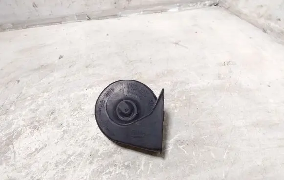 Volvo V50 Horn signal 30744028