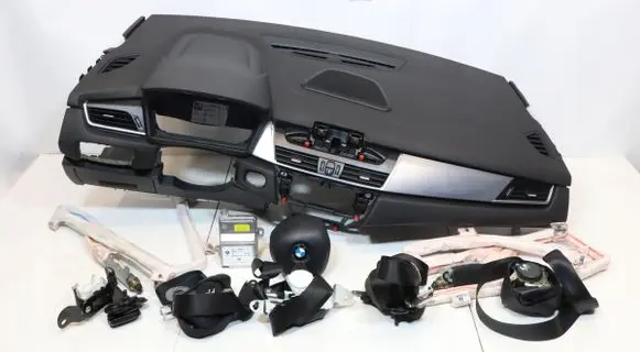 BMW 2 F45 Dashboard 