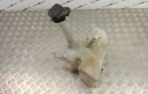Lexus GS 300 350 430 450H Windshield washer fluid reservoir/tank 060851138