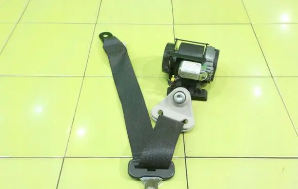 Jeep Compass Front seatbelt 605884105H BEZPIECZENSTWA