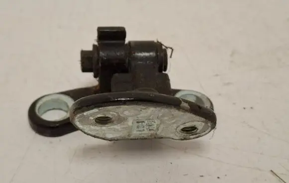 Volvo V50 Rear door lower hinge 30661440